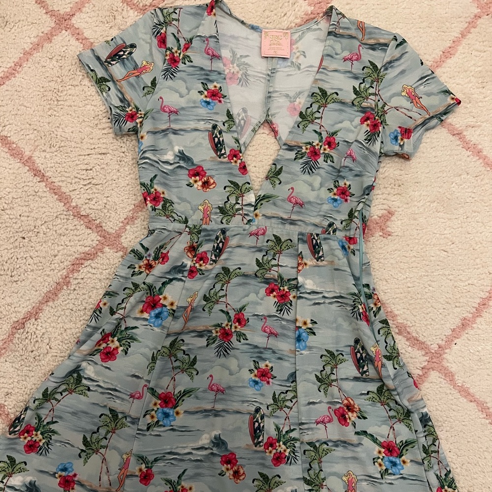 Show me your mumu x Barbie shift dress worn once!